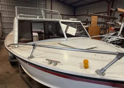 Custom Boat Windshield