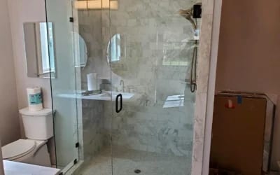 Modern Frameless Shower Enclosure