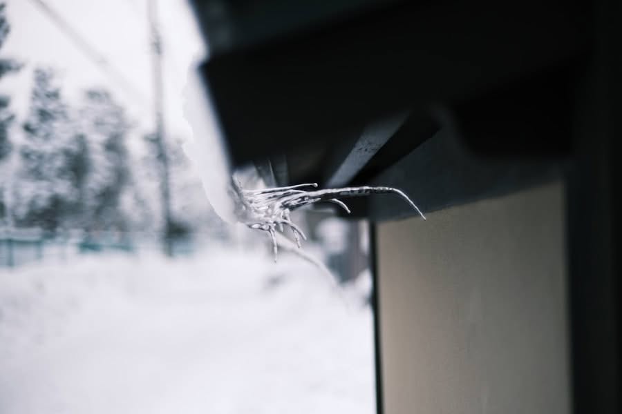 Photo windshield crack